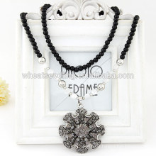 Hot sale necklace 2014 black beaded necklace with good luck flower charms pendant